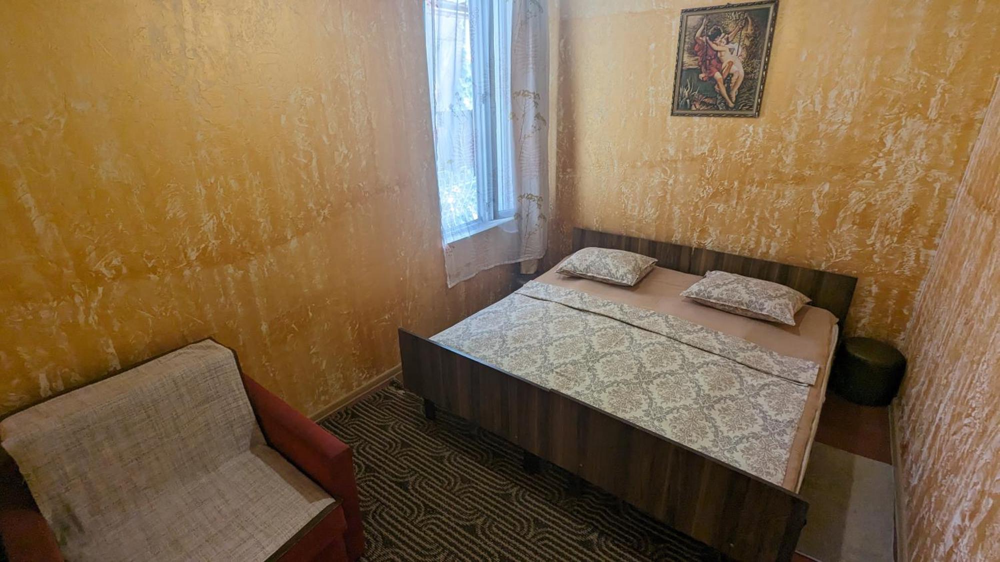 Mano'S Guest House 科布列季 外观 照片